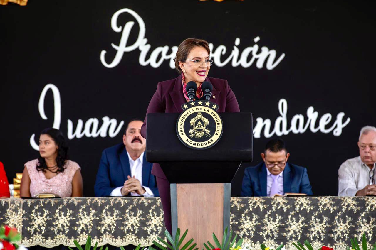 Presidenta Castro confirma que en junio estarán estudios de construcción El Tablón y Morolica