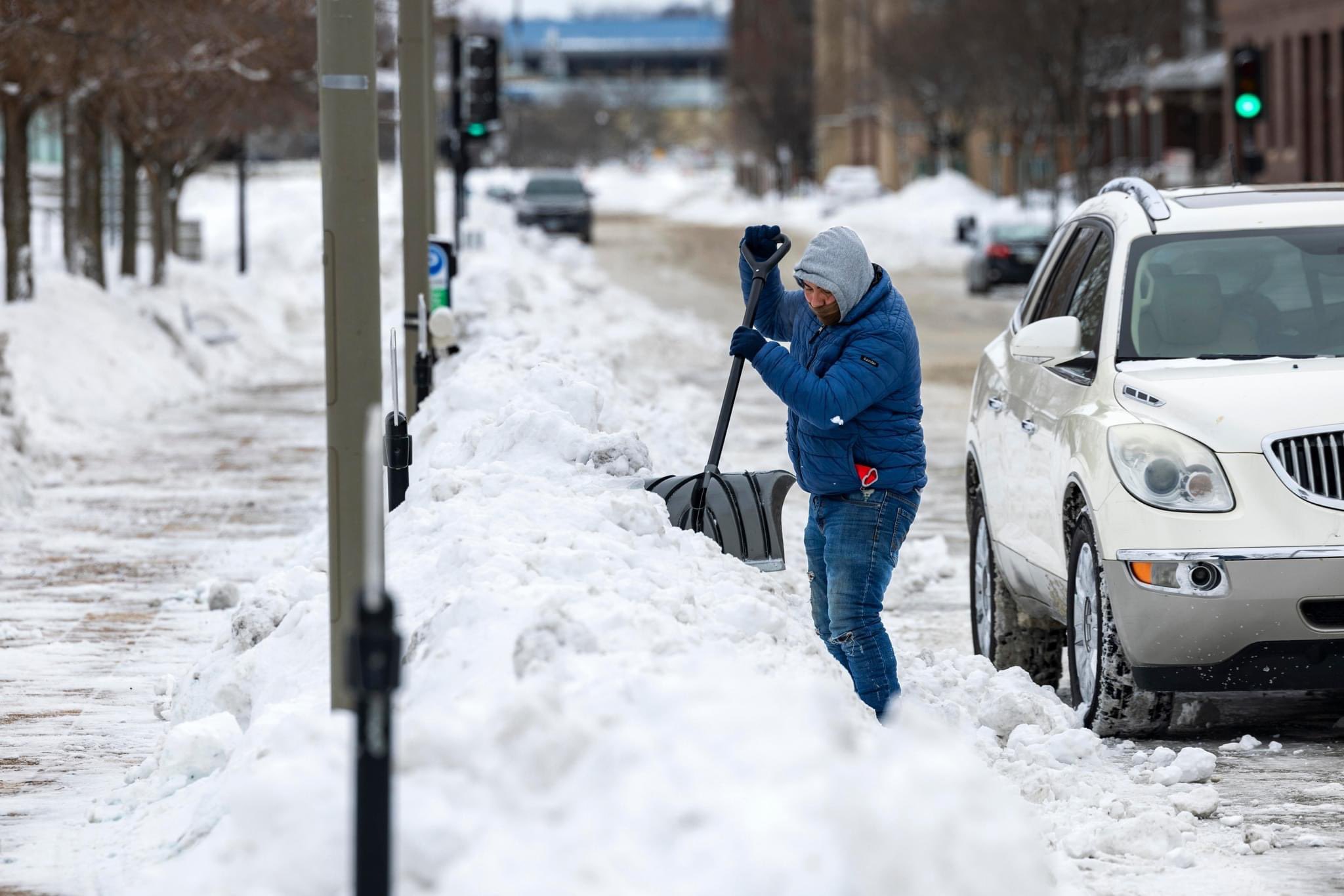 La nieve y las gélidas temperaturas persisten en buena parte de Estados Unidos