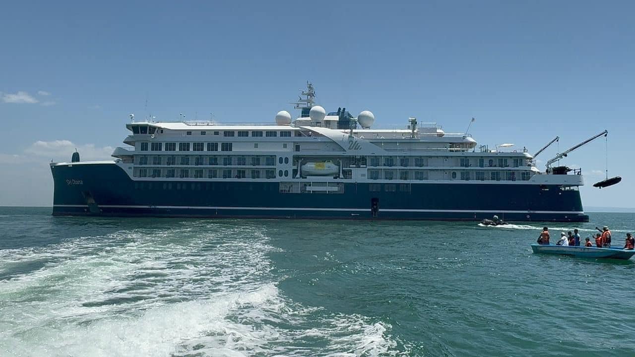 Amapala recibió al crucero de expedición Swan Hellenic Diana con decenas de turistas